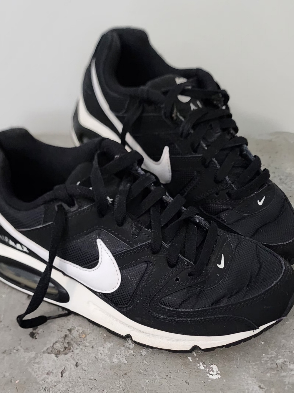Nike Black and White Air Max Athletic Shoes